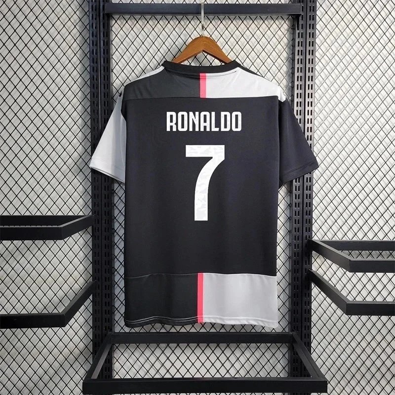 17-18尤文主场（7号）