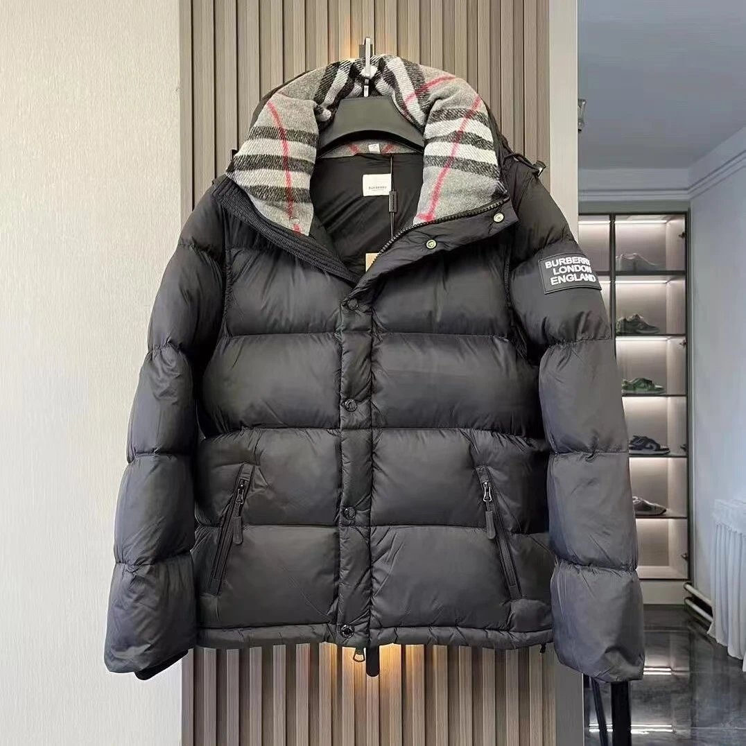 Burberry jacket黑色